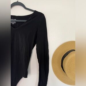 Everlane Black V-Neck Long Sleeve Bodysuit SIZE MEDIUM
